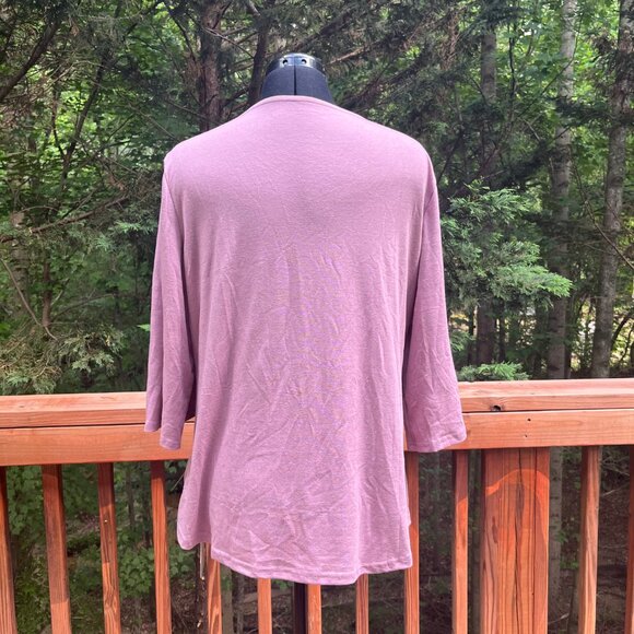 Luyaa Mauve Window Top - Picture 2 of 3